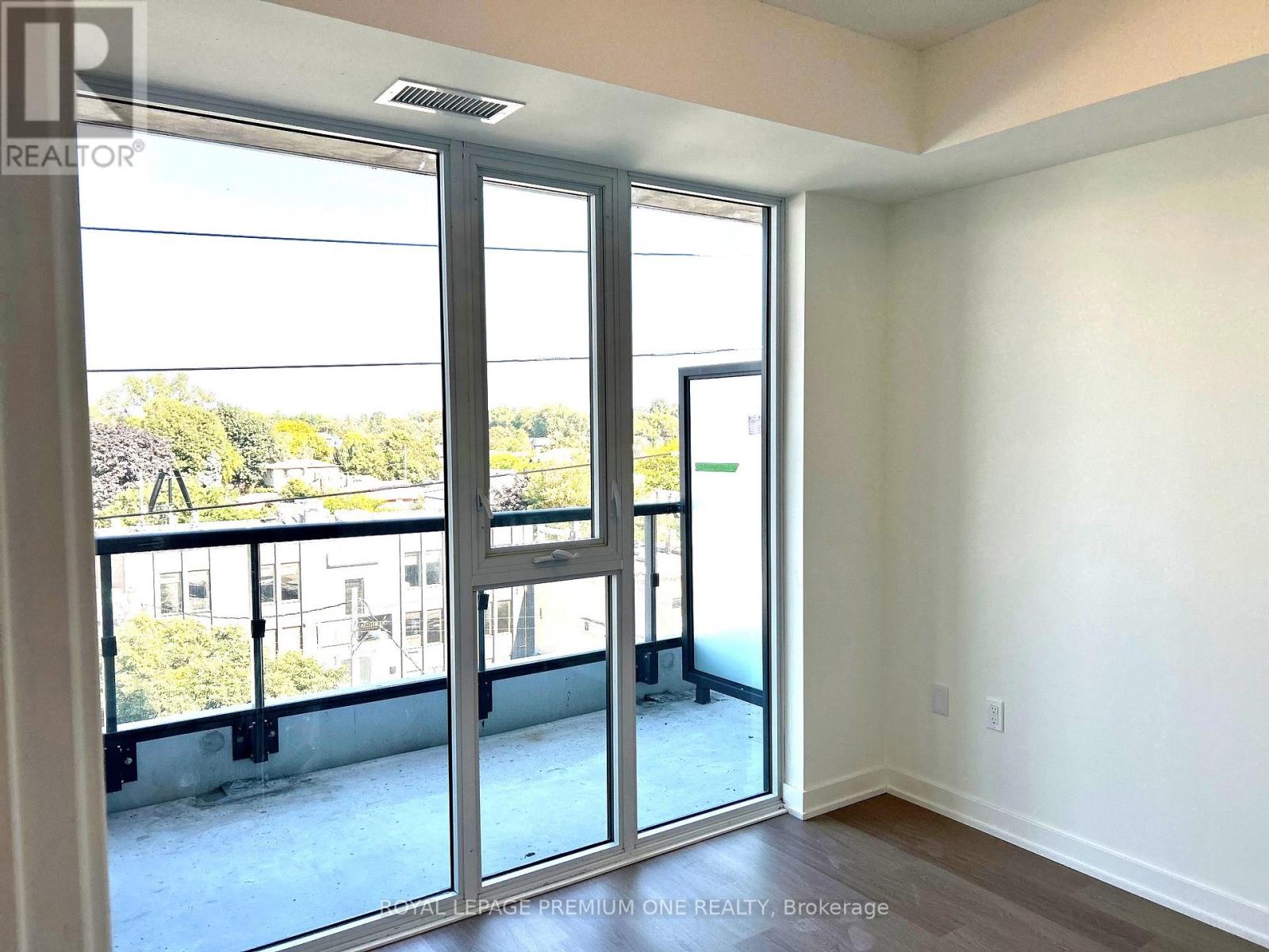 421 - 859 The Queensway Avenue W, Toronto, Ontario  M8Z 1N8 - Photo 8 - W12650668