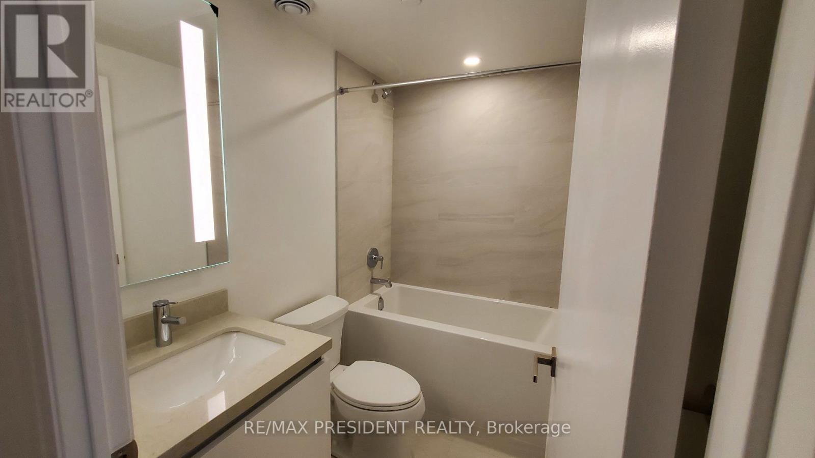 4402 - 4015 The Exchange E, Mississauga, Ontario  L5B 0N9 - Photo 3 - W12650680