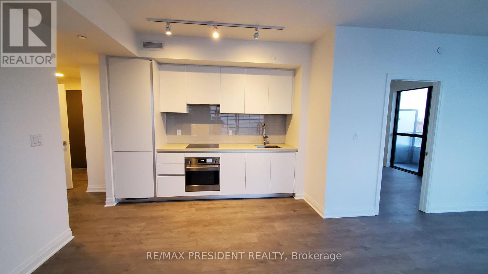 4402 - 4015 The Exchange E, Mississauga, Ontario  L5B 0N9 - Photo 6 - W12650680