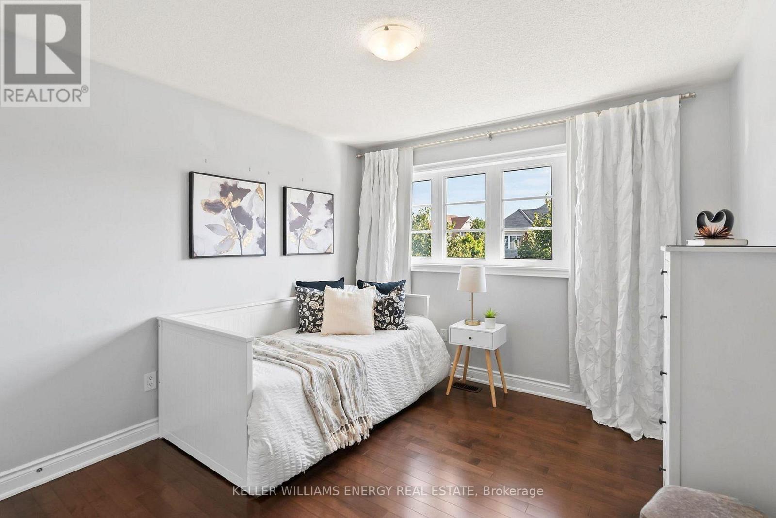 34 Endeavour Court, Whitby, Ontario  L1P 0B5 - Photo 15 - E12650714