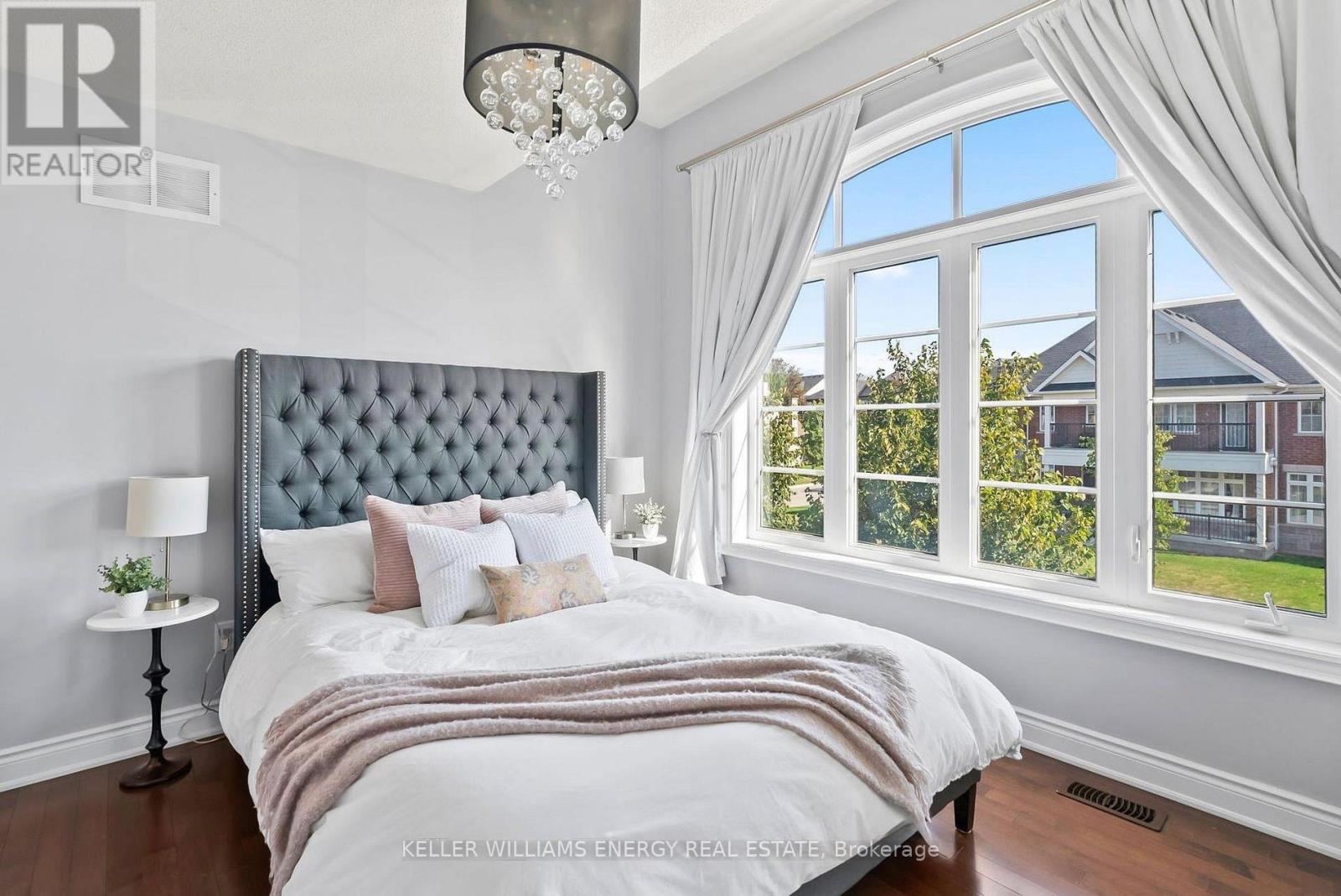 34 Endeavour Court, Whitby, Ontario  L1P 0B5 - Photo 17 - E12650714