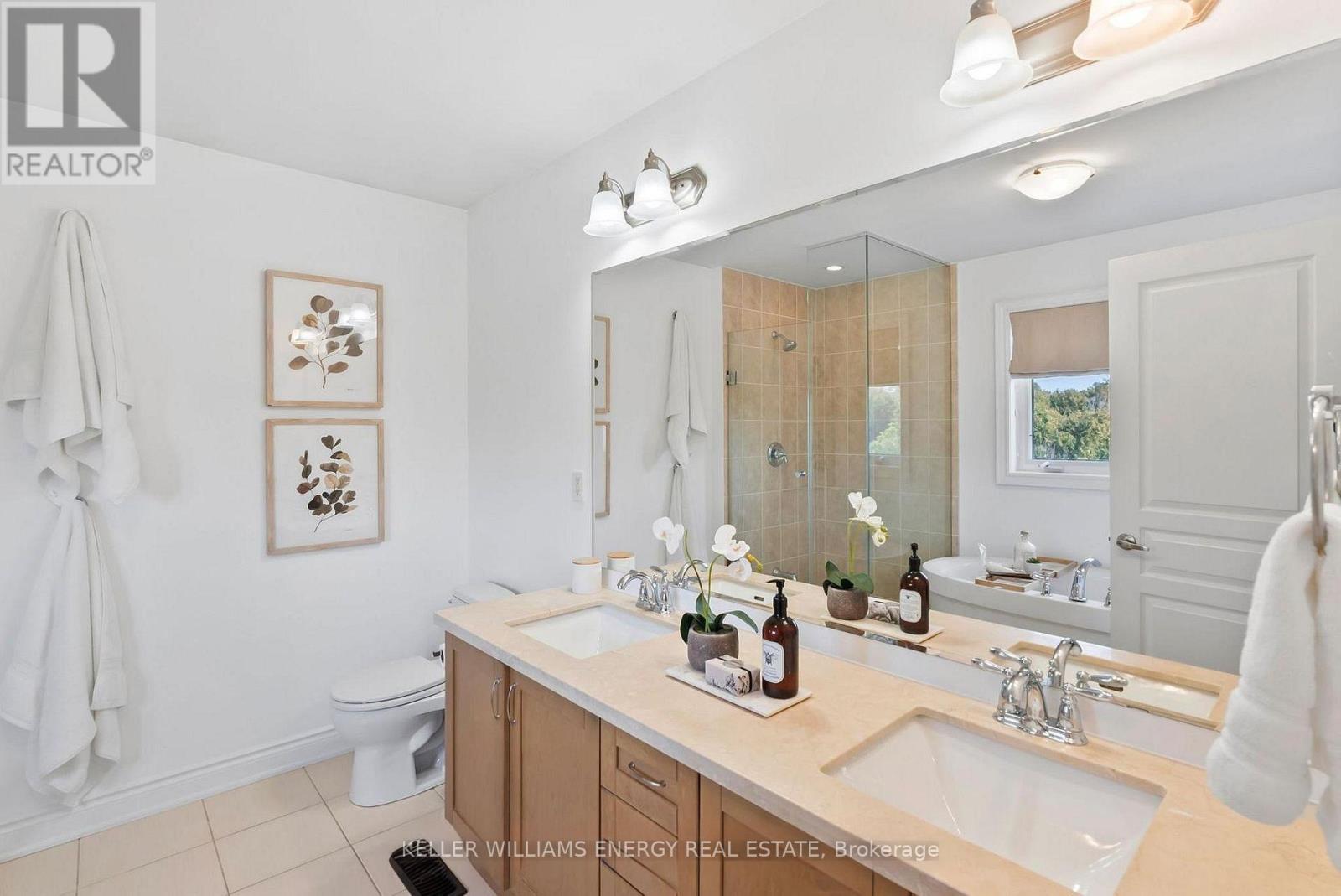 34 Endeavour Court, Whitby, Ontario  L1P 0B5 - Photo 23 - E12650714