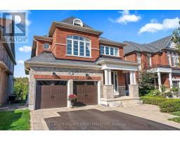 34 ENDEAVOUR COURT, Whitby, Ontario