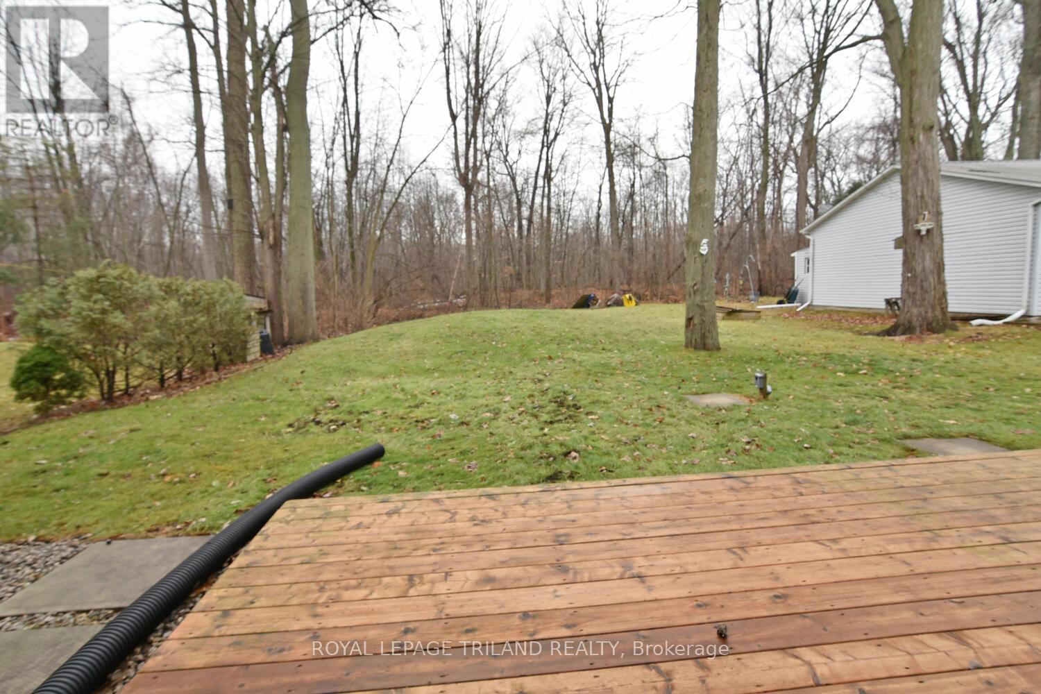 9904 Lake Road, Lambton Shores, Ontario  N0N 1J1 - Photo 32 - X12650704