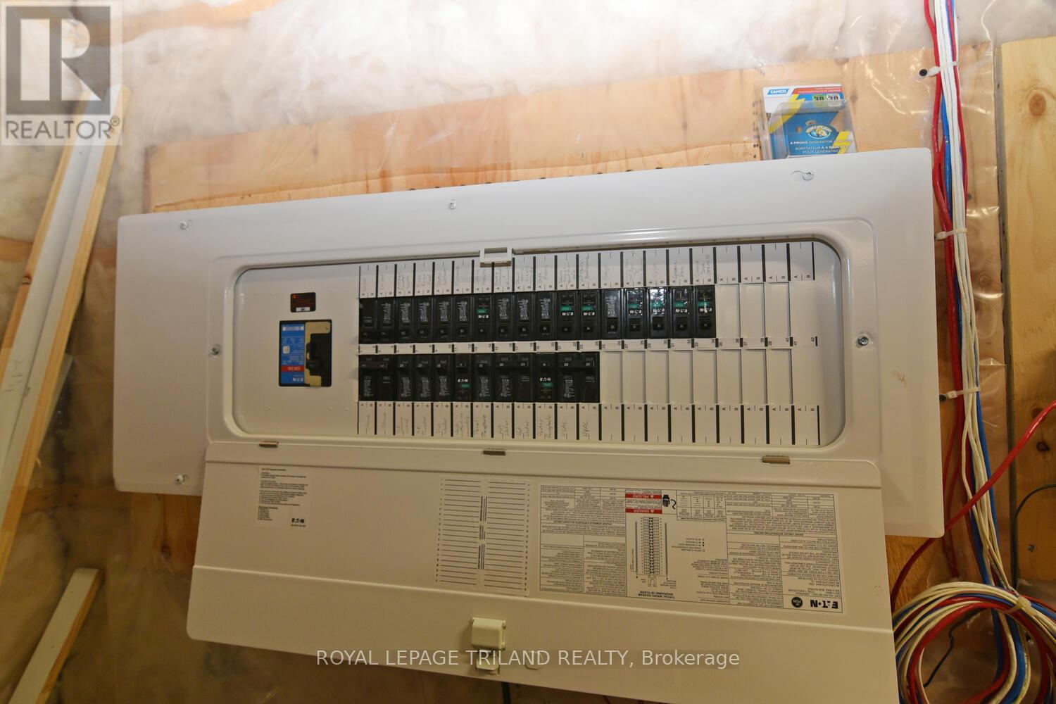 9904 Lake Road, Lambton Shores, Ontario  N0N 1J1 - Photo 33 - X12650704