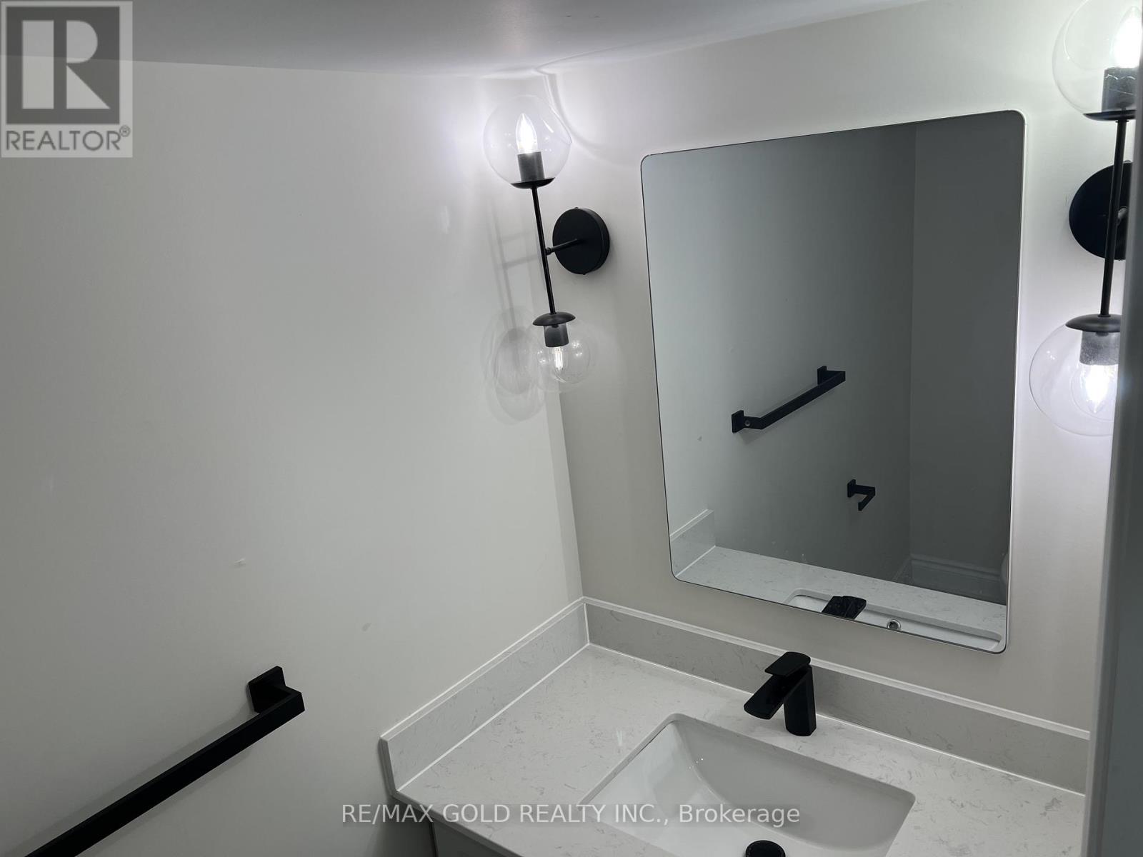 138 Degrassi Cove Circle, Brampton, Ontario  L6X 0N8 - Photo 30 - W12650672