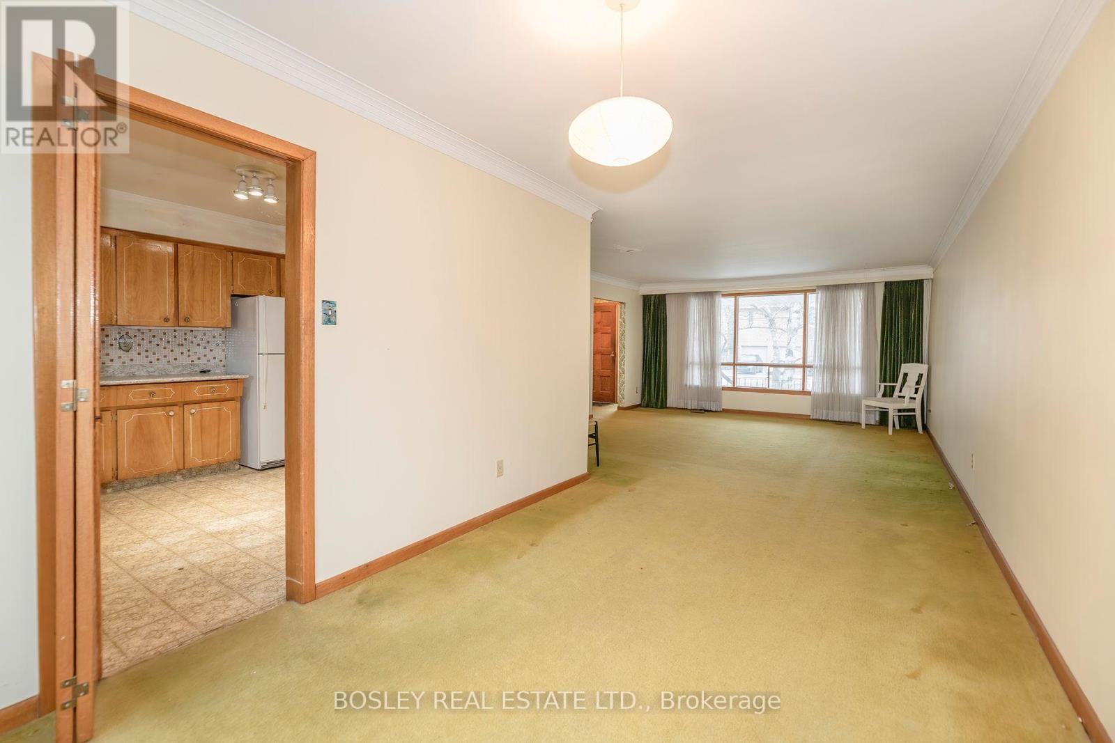 332 Senlac Road, Toronto, Ontario  M2R 1R3 - Photo 12 - C12650700