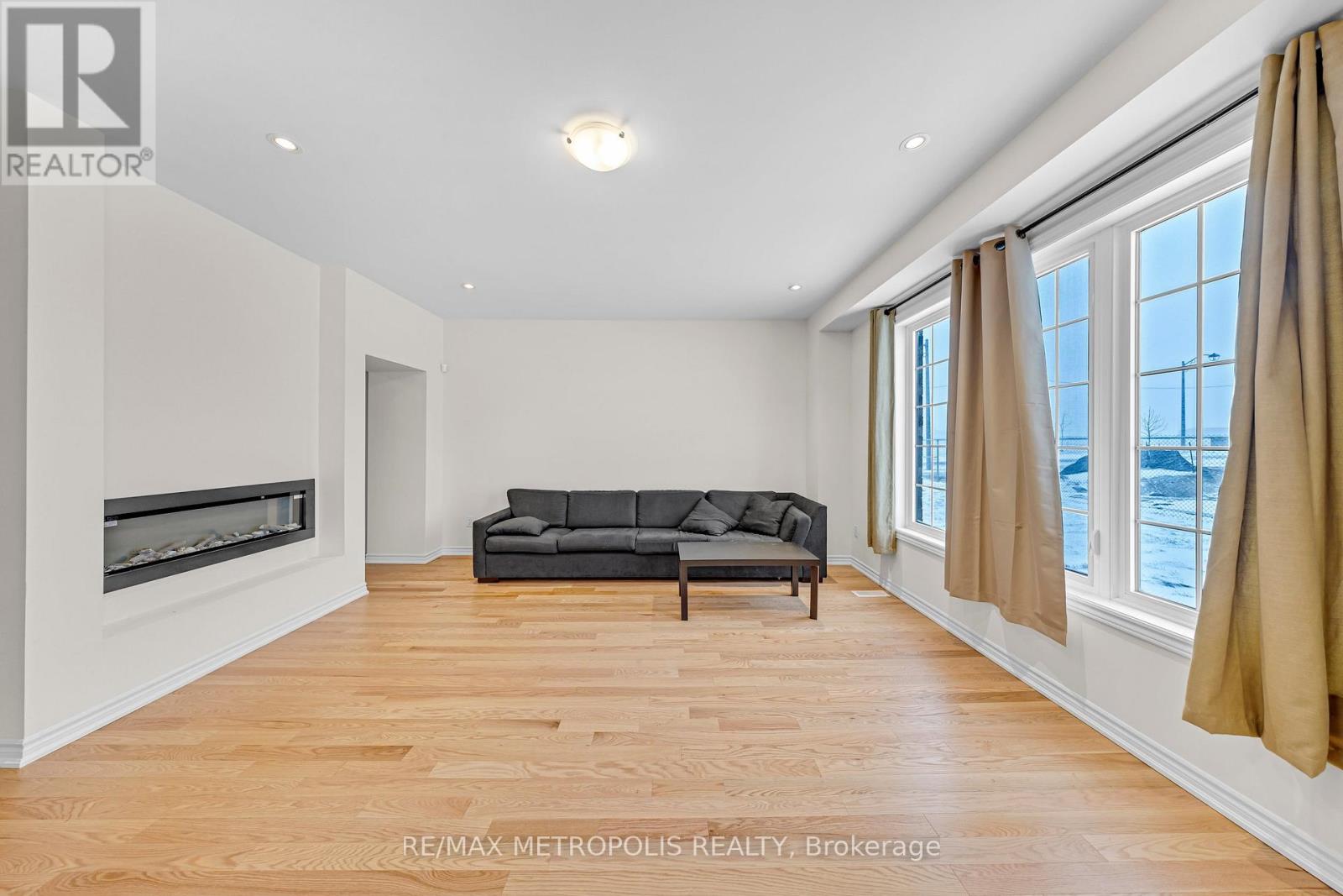 941 Rexton Drive, Oshawa, Ontario  L1L 0V1 - Photo 14 - E12650702