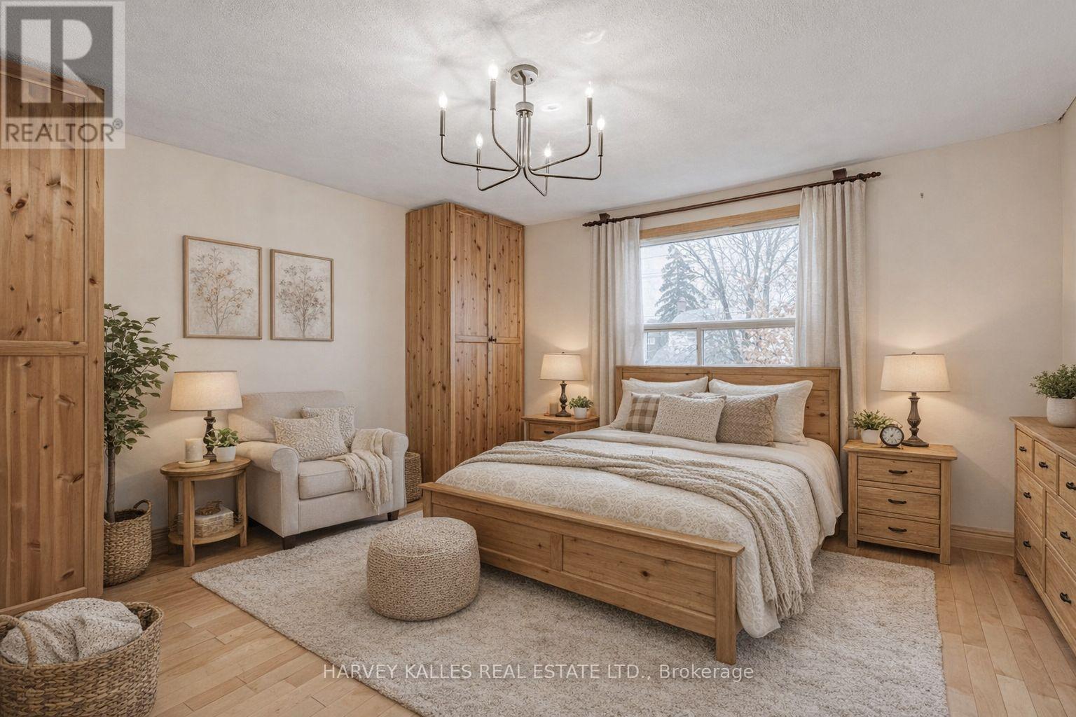 57 Kenwood Avenue, Toronto, Ontario  M6C 2S1 - Photo 5 - C12585742