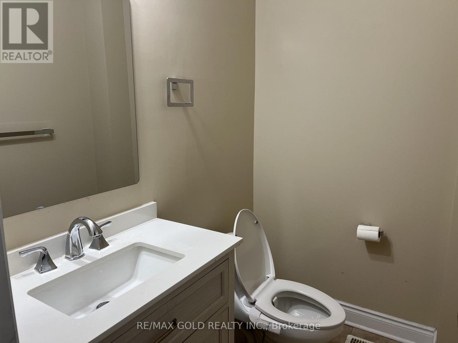 Upper - 138 Degrassi Cove Circle, Brampton, Ontario  L6X 0N8 - Photo 6 - W12650670