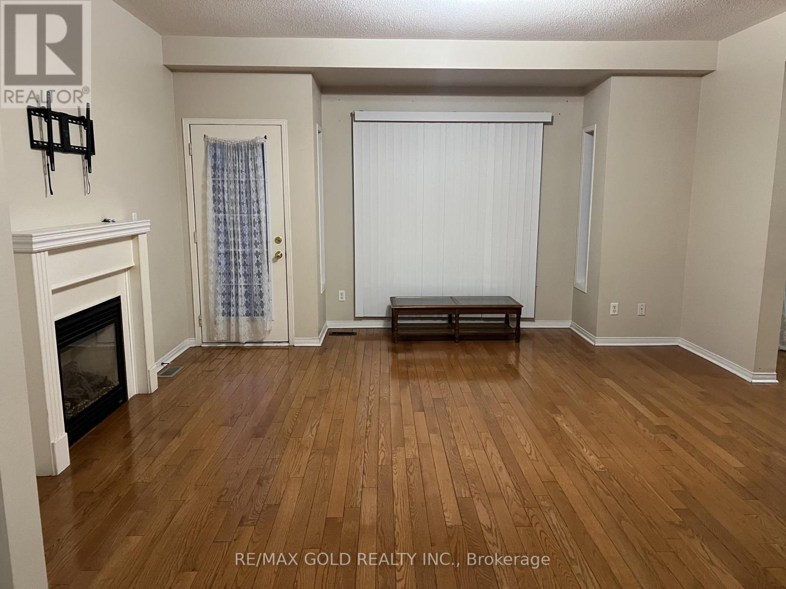 Upper - 138 Degrassi Cove Circle, Brampton, Ontario  L6X 0N8 - Photo 10 - W12650670