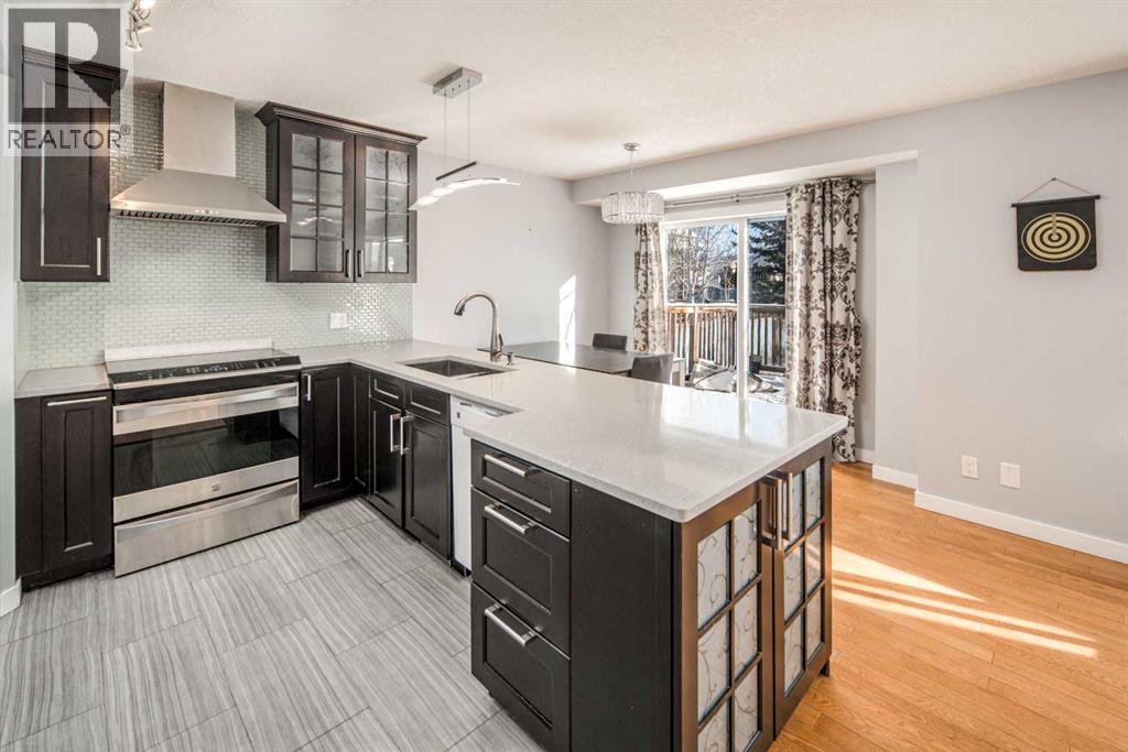 311 Coventry Circle Ne, Calgary, Alberta  T3K 4X8 - Photo 7 - A2271412