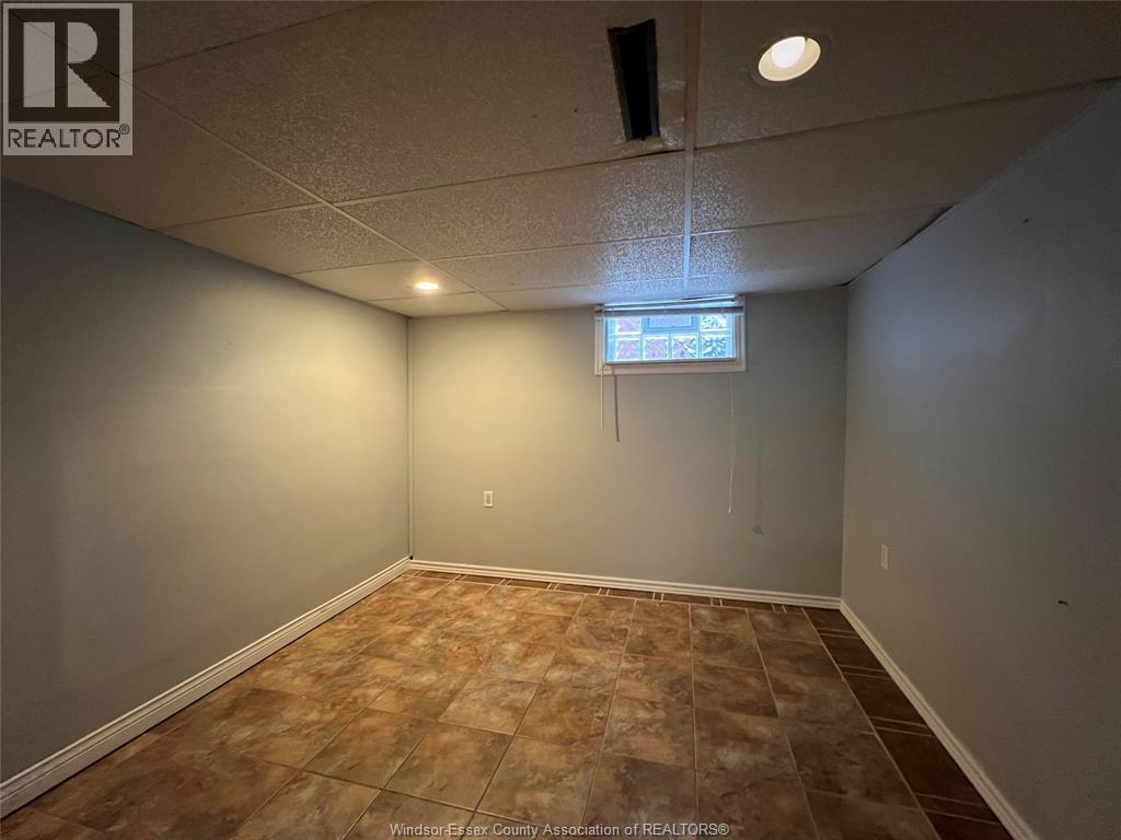 3735 Glenwood, Windsor, Ontario  N9E 2Y6 - Photo 34 - 25031646