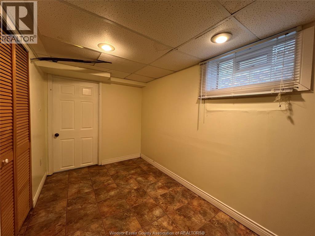 3735 Glenwood, Windsor, Ontario  N9E 2Y6 - Photo 37 - 25031646