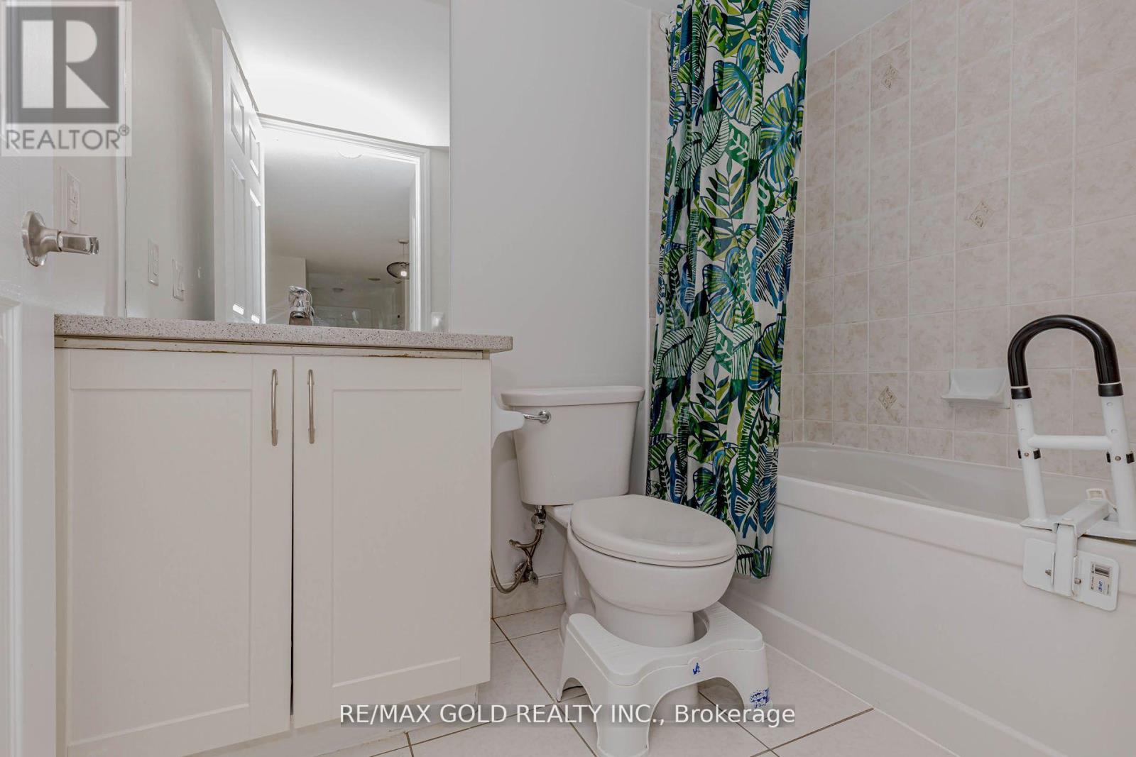 1507 - 208 Enfield Place, Mississauga, Ontario  L5B 0B8 - Photo 15 - W12650710