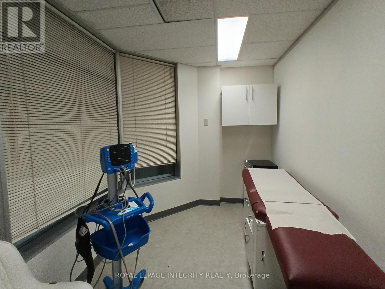 204 - 1929 Russell Road, Ottawa, Ontario  K1G 4G3 - Photo 20 - X12650728