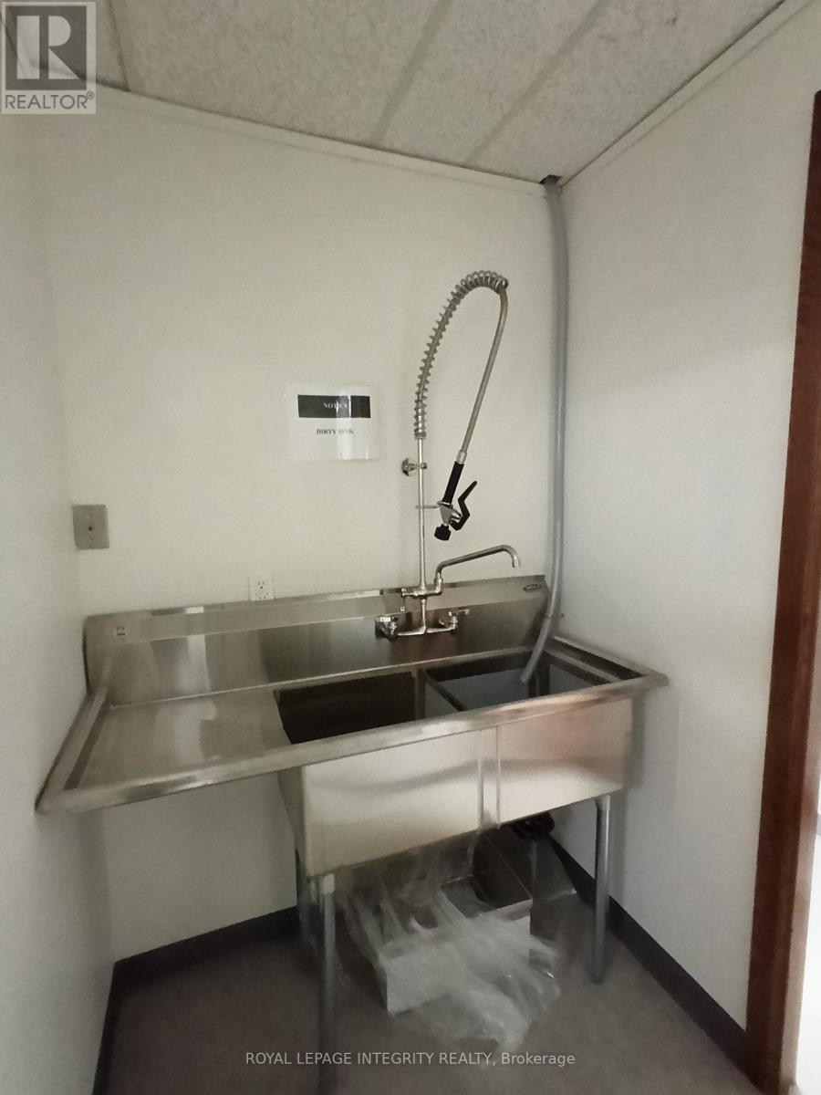 204 - 1929 Russell Road, Ottawa, Ontario  K1G 4G3 - Photo 23 - X12650728