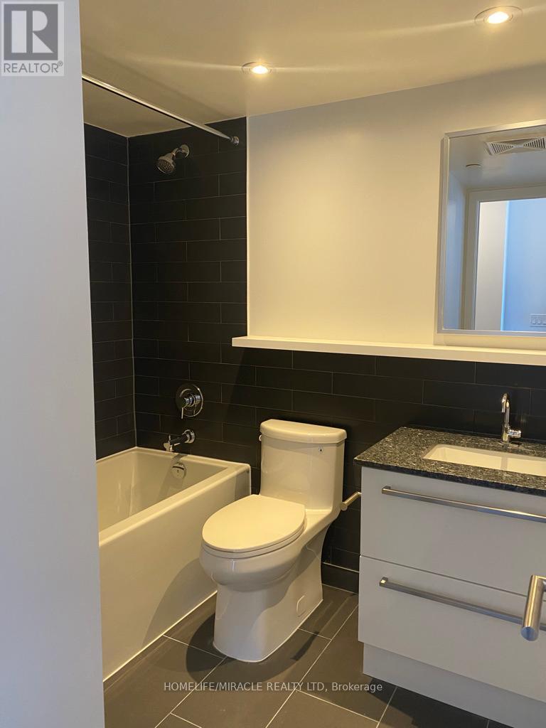 816 - 120 Varna Drive, Toronto, Ontario  M6A 0B3 - Photo 16 - C12650716