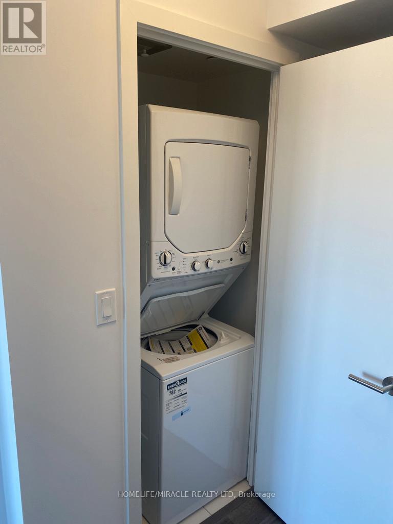 816 - 120 Varna Drive, Toronto, Ontario  M6A 0B3 - Photo 18 - C12650716