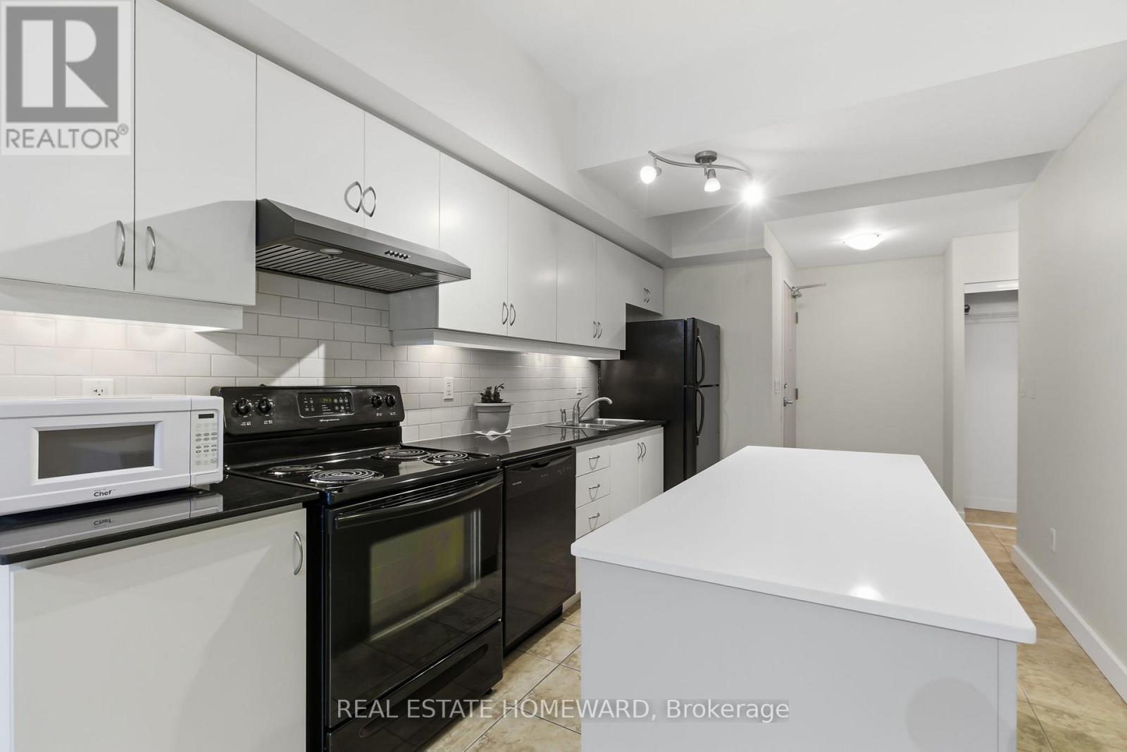 309 - 601 Kingston Road, Toronto, Ontario  M4E 3Y2 - Photo 10 - E12649066