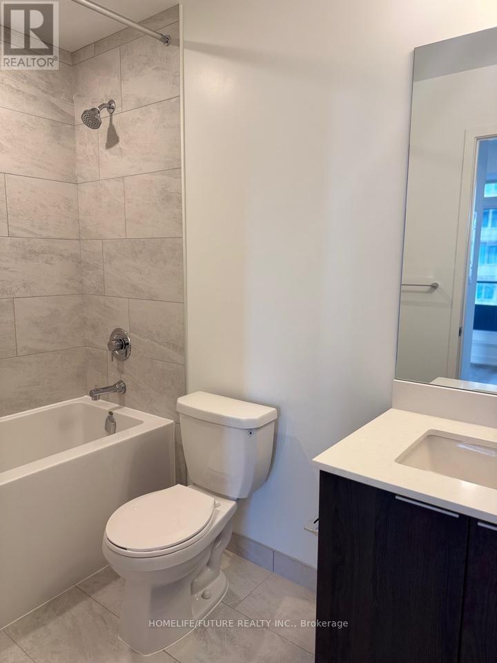 2305 - 395 Square One Drive, Mississauga, Ontario  L5B 0P6 - Photo 16 - W12650724