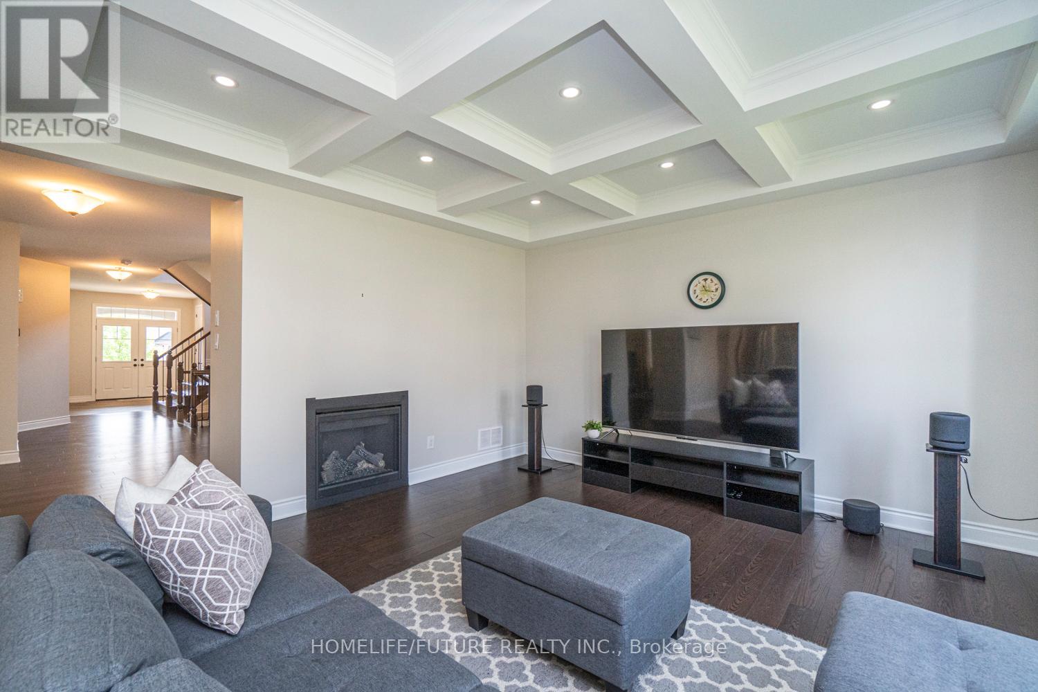 623 Parade Drive, Ottawa, Ontario  K2S 0Y7 - Photo 13 - X12650722