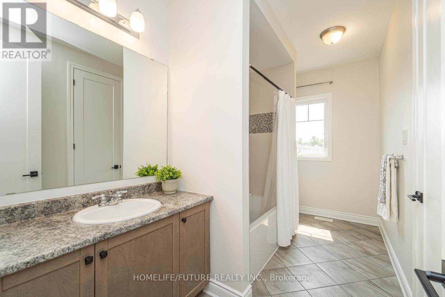 623 Parade Drive, Ottawa, Ontario  K2S 0Y7 - Photo 20 - X12650722