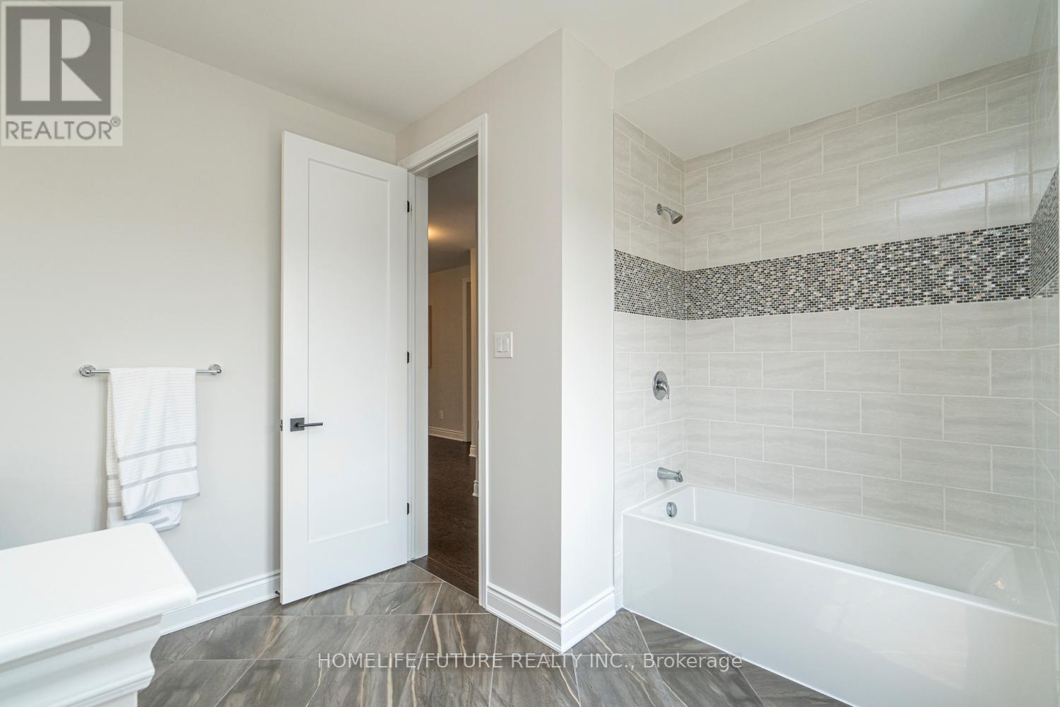 623 Parade Drive, Ottawa, Ontario  K2S 0Y7 - Photo 24 - X12650722