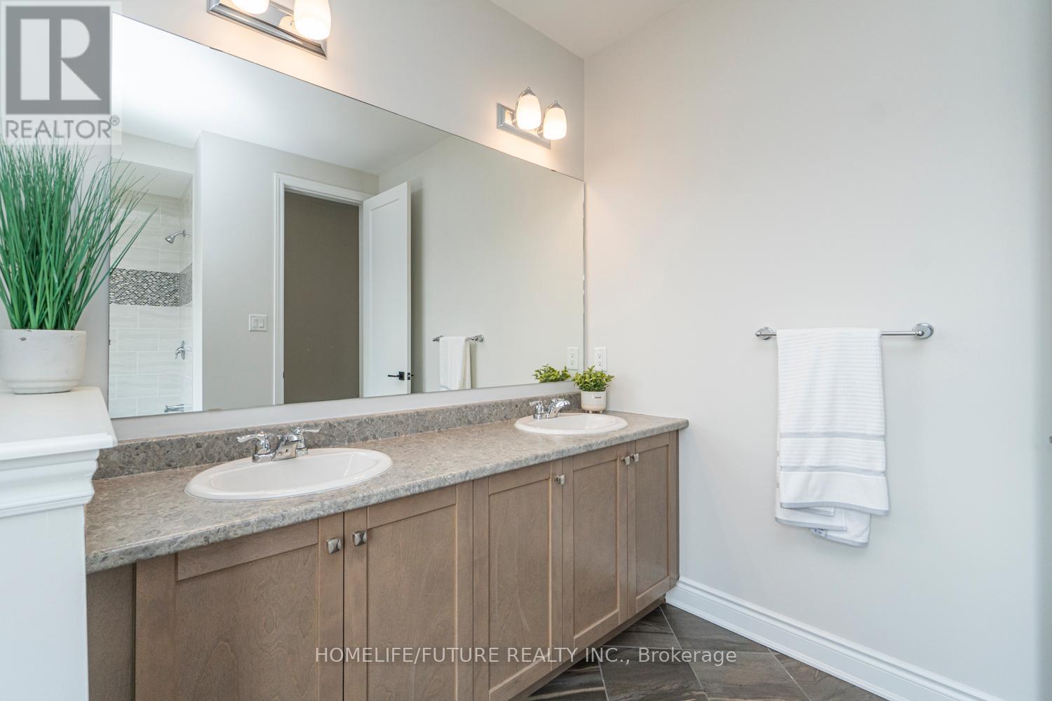 623 Parade Drive, Ottawa, Ontario  K2S 0Y7 - Photo 25 - X12650722