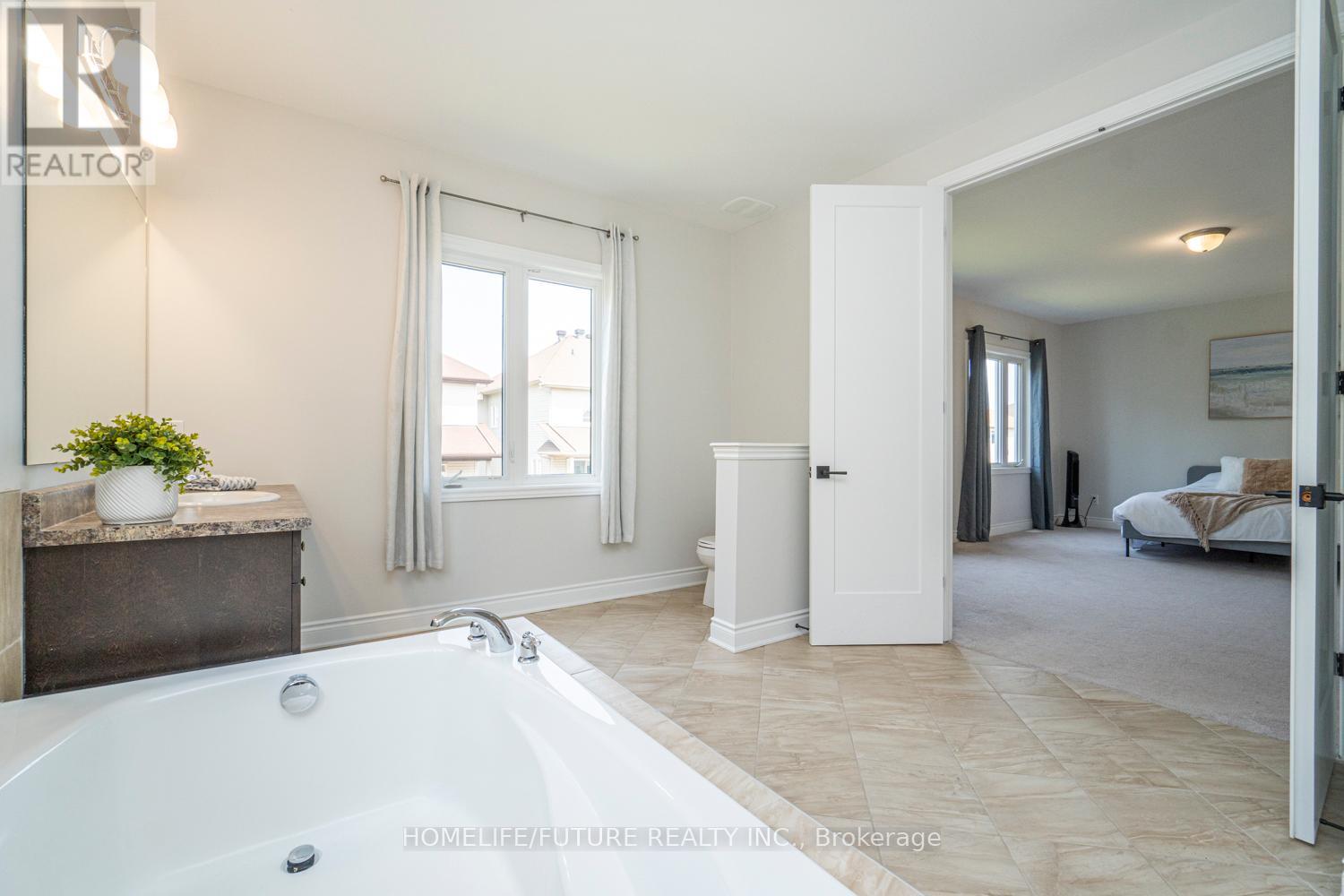 623 Parade Drive, Ottawa, Ontario  K2S 0Y7 - Photo 27 - X12650722