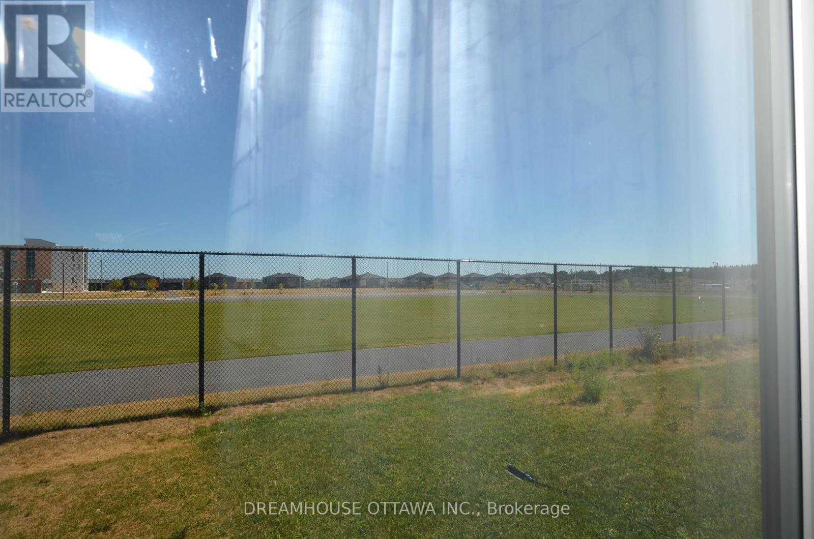 257 Finsbury Avenue, Ottawa, Ontario  K2S 2Y2 - Photo 40 - X12393510