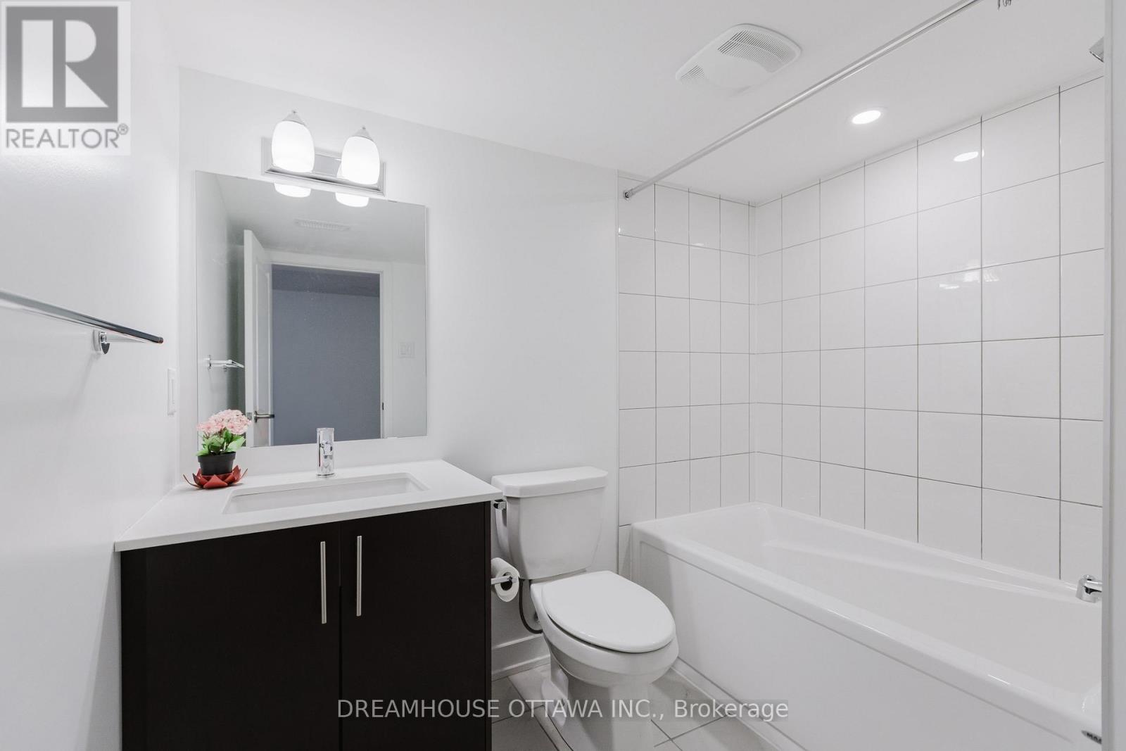 257 Finsbury Avenue, Ottawa, Ontario  K2S 2Y2 - Photo 36 - X12393510