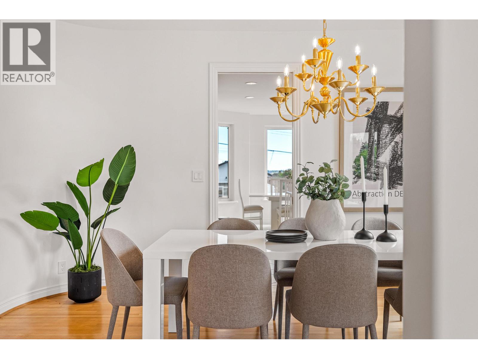 5770 Charles Street, Burnaby, British Columbia  V5B 2G4 - Photo 7 - R3065879