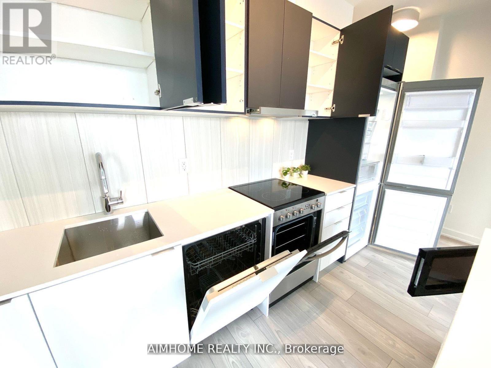 1017 - 8 Tippett Road, Toronto, Ontario  M3H 0E7 - Photo 13 - C12650744