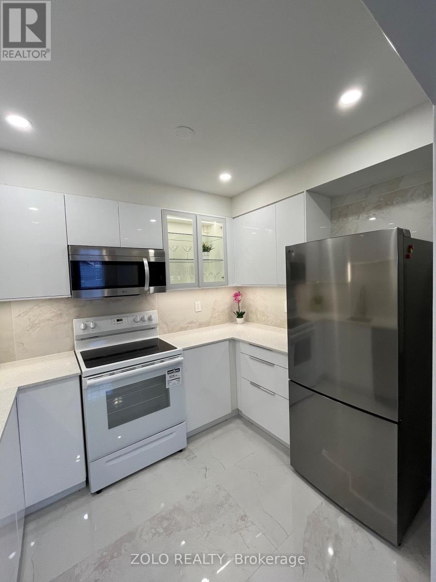 B - 13 Rouge River Drive, Toronto, Ontario  M1B 6J4 - Photo 7 - E12596486