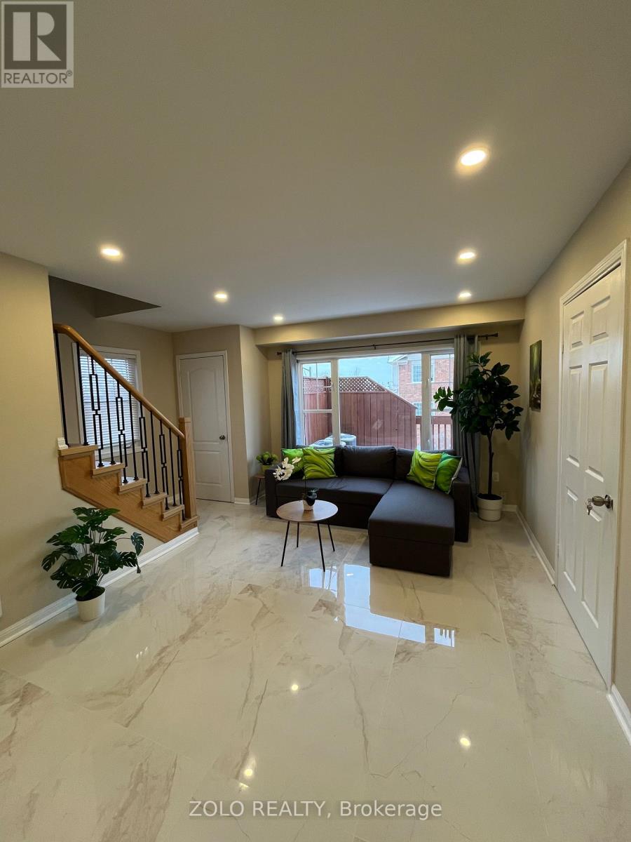 B - 13 Rouge River Drive, Toronto, Ontario  M1B 6J4 - Photo 3 - E12596486