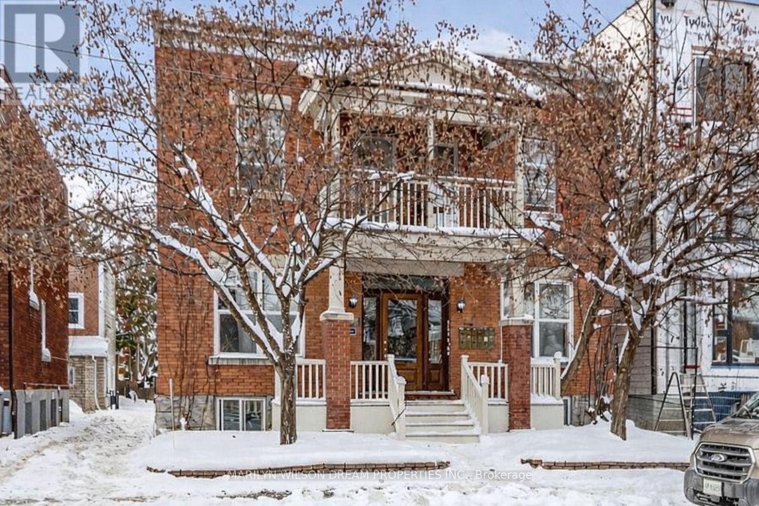 152 Goulburn Avenue, Ottawa, Ontario  K1N 8E2 - Photo 2 - X12650768