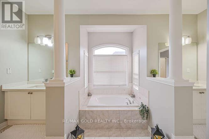 106 Watsonbrook Drive, Brampton, Ontario  L6R 0R4 - Photo 23 - W12635788