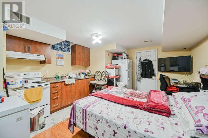 106 Watsonbrook Drive, Brampton, Ontario  L6R 0R4 - Photo 39 - W12635788