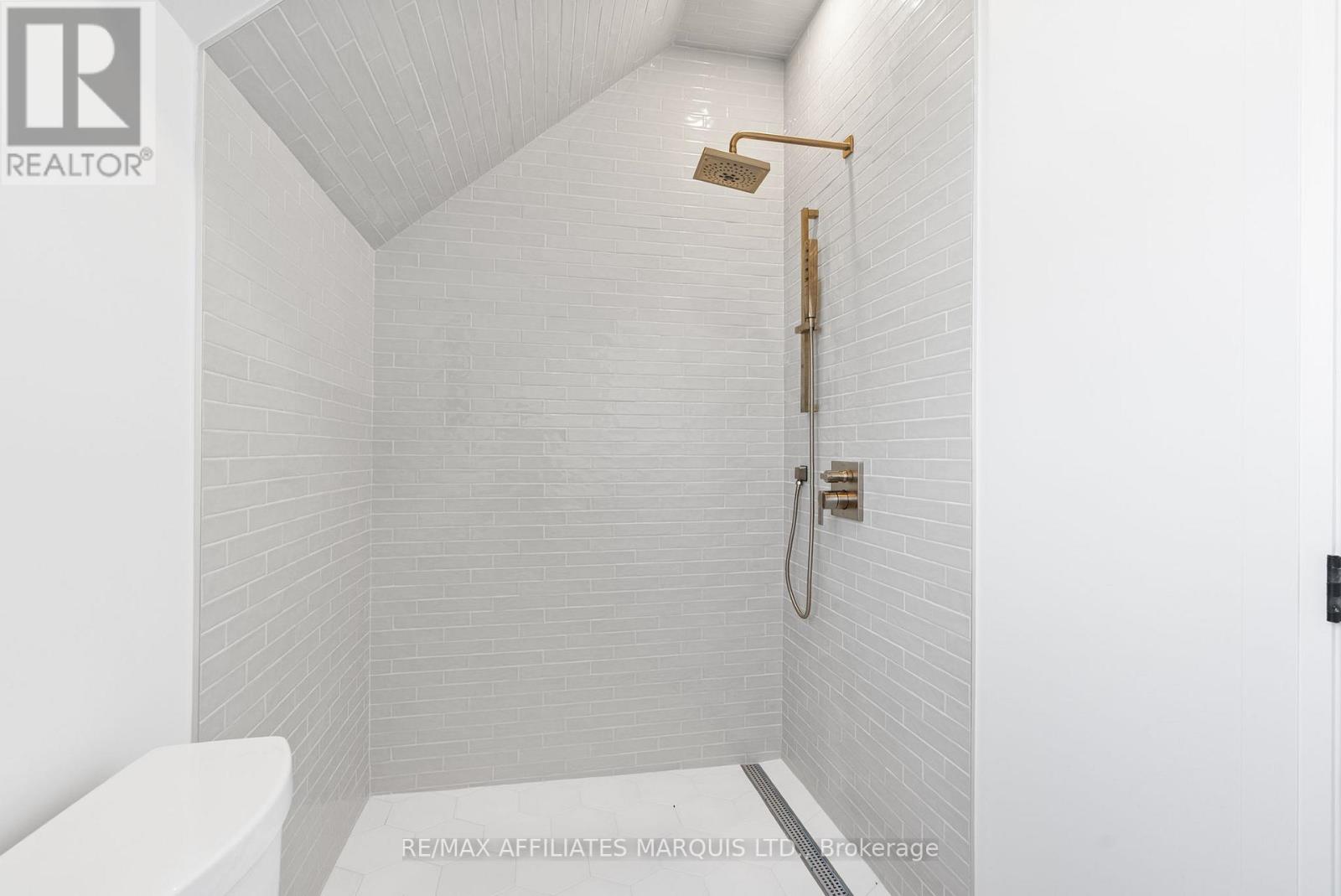 3978 Squire Road, North Glengarry, Ontario  K0C 1B0 - Photo 25 - X12413737