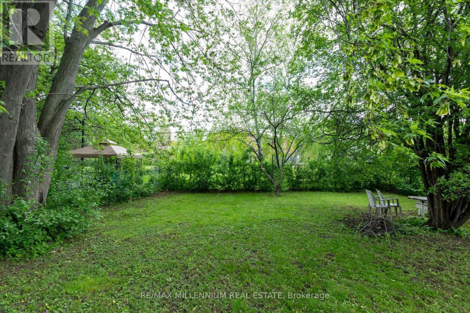 484 Drewry Avenue, Toronto, Ontario  M2R 2K8 - Photo 2 - C12650762