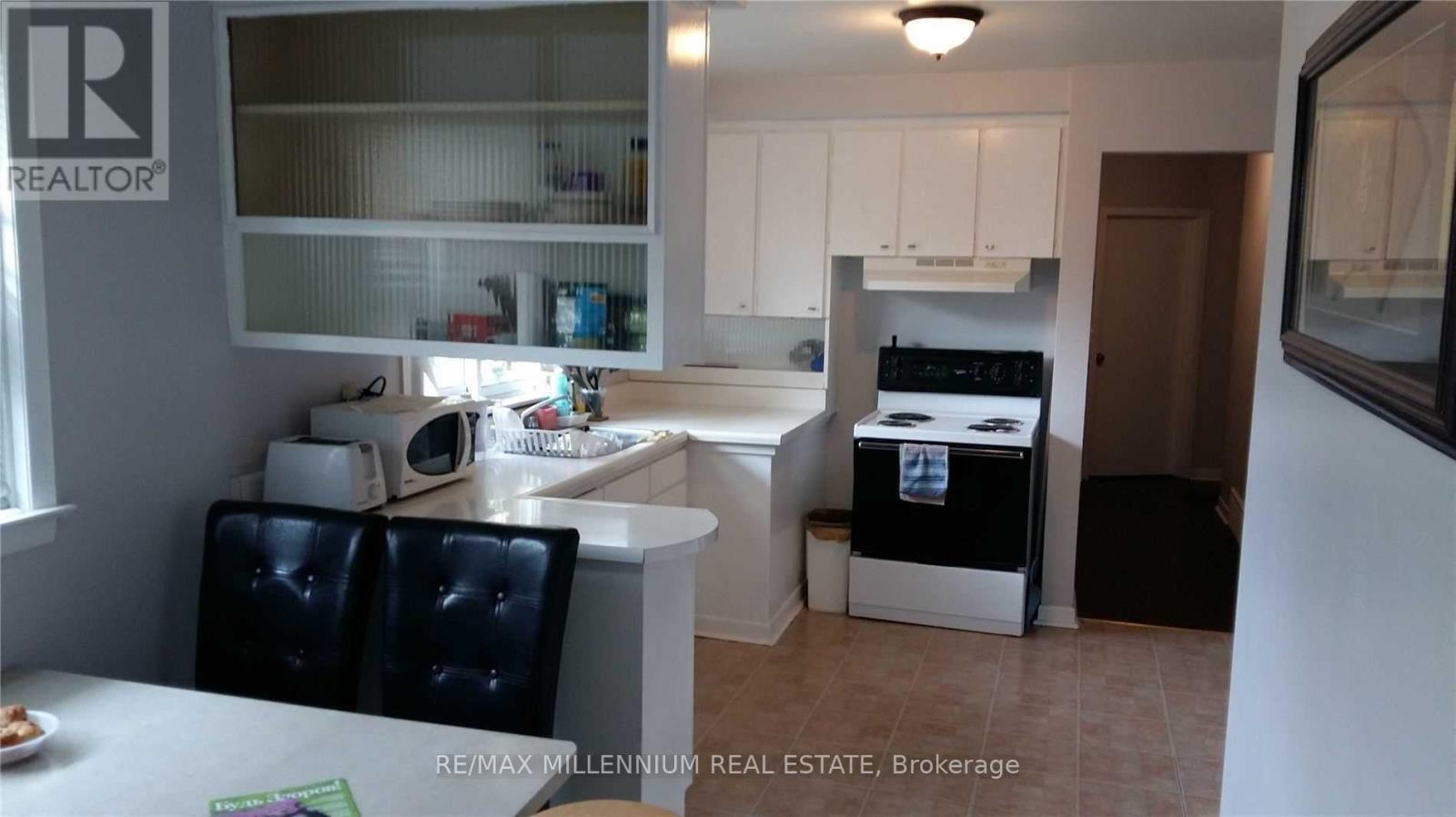 484 Drewry Avenue, Toronto, Ontario  M2R 2K8 - Photo 5 - C12650762