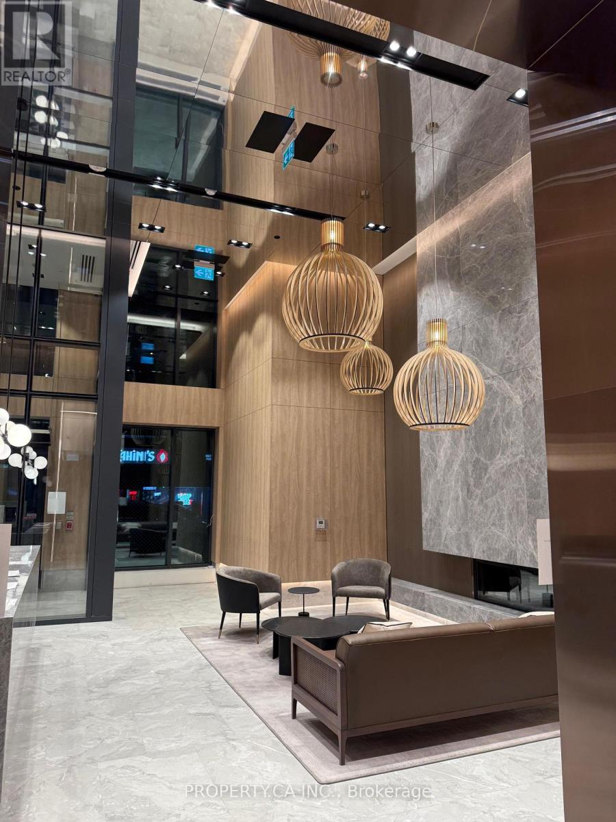 1606 - 252 CHURCH STREET, Toronto, Ontario