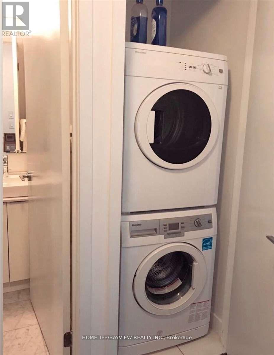 2811 - 14 York Street, Toronto, Ontario  M5J 2Z2 - Photo 4 - C12650780