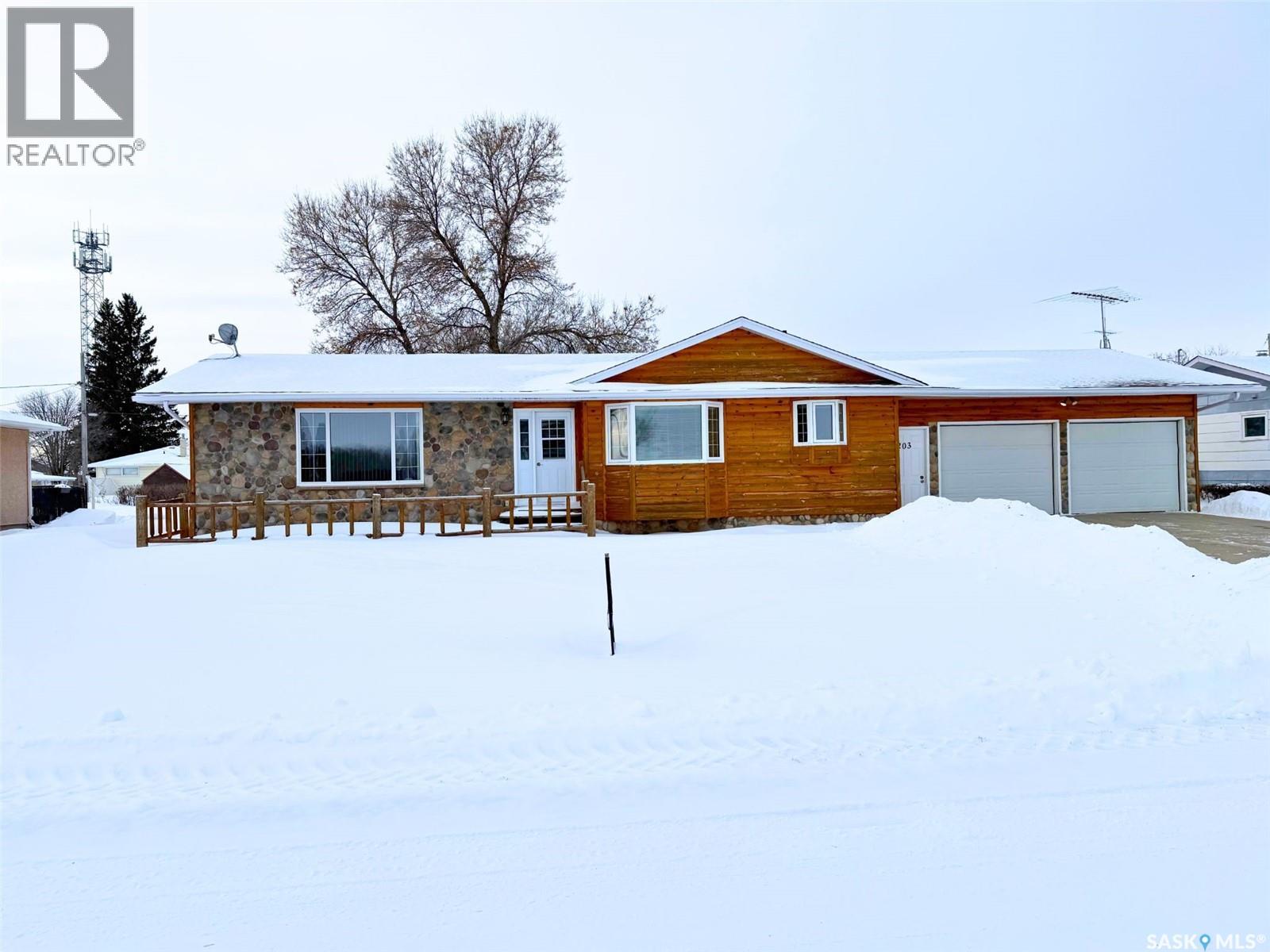 203 MacDonald STREET, Stockholm, Saskatchewan