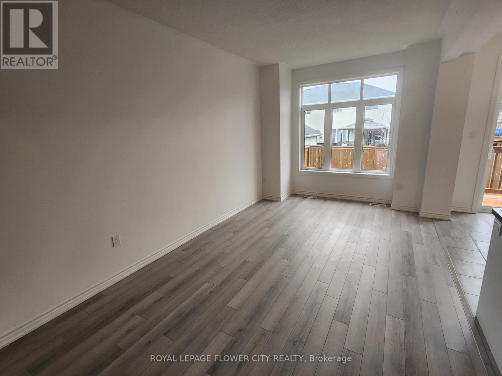 7432 Baycrest Common, Niagara Falls, Ontario  L2G 3L9 - Photo 11 - X12650774