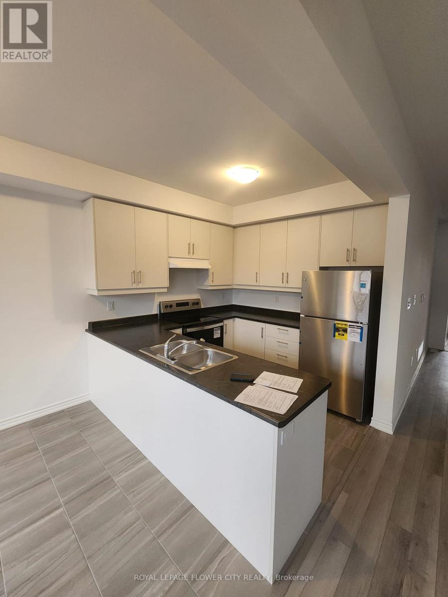 7432 Baycrest Common, Niagara Falls, Ontario  L2G 3L9 - Photo 6 - X12650774