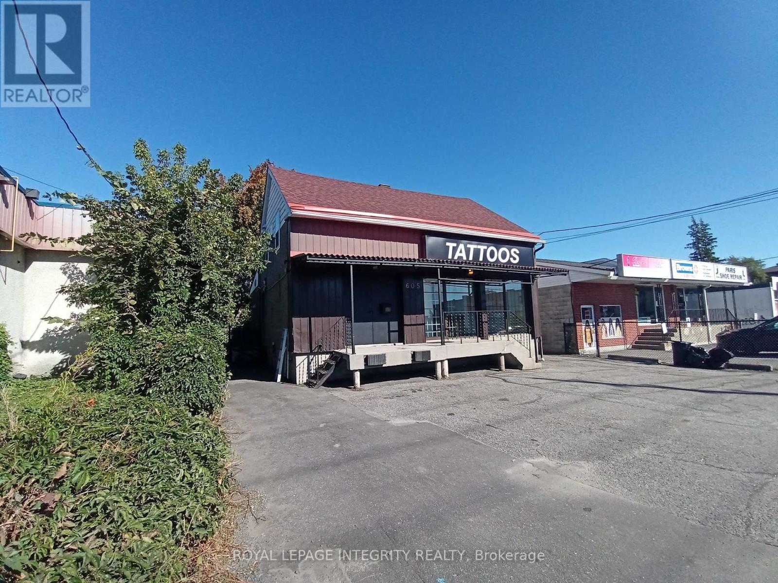 101 - 605 Center Street, Ottawa, Ontario  K1K 2N8 - Photo 8 - X12650798