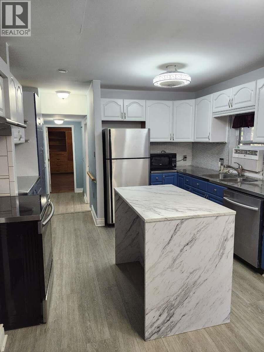 21796 Howison Avenue, Maple Ridge, British Columbia  V2X 2W6 - Photo 13 - R3074989