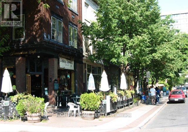 2 - 85 Baldwin Street, Toronto, Ontario  M5T 1L5 - Photo 9 - C12650790